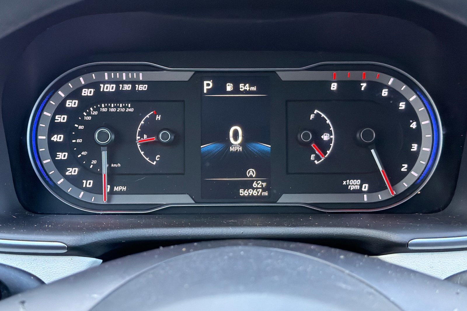 Used 2024 Shimmering Silver Hyundai SEL image 23