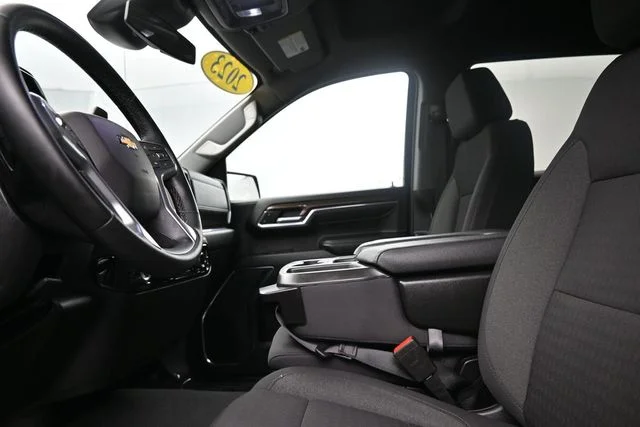 Used 2023 Gray Chevrolet LT image 15