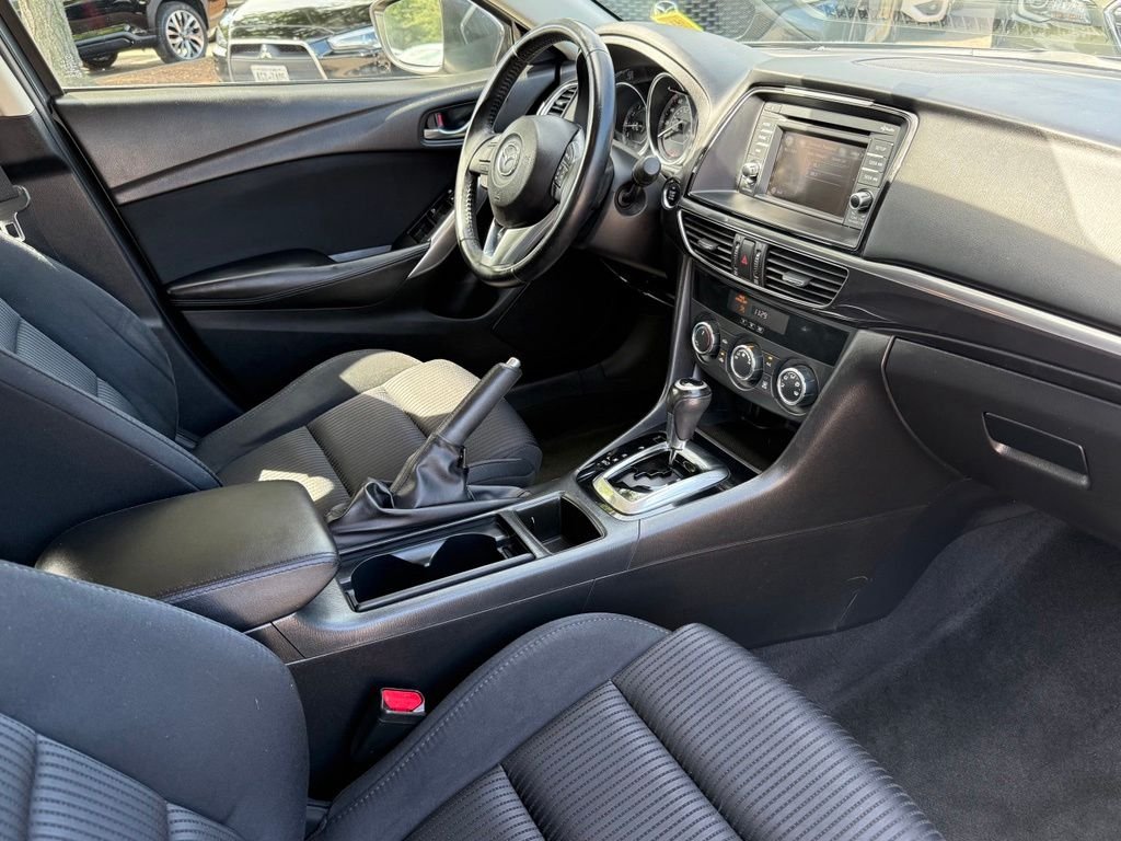 Used 2014 Gray Mazda i Sport image 28