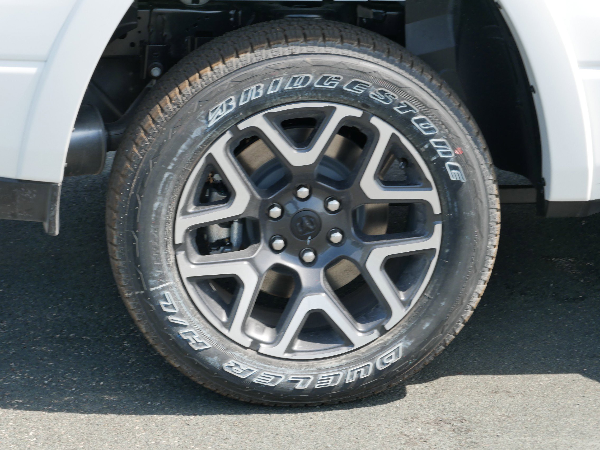 New 2026 Bright White Clear-Coat Exterior Paint RAM Laramie image 9