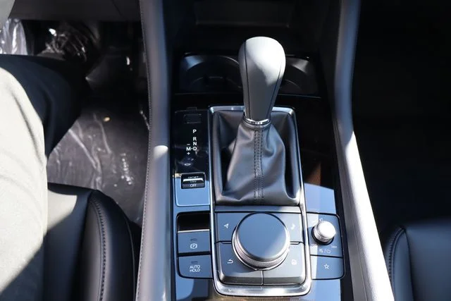 New 2026 Snowflake White Pearl Mazda 2.5 S Preferred image 20