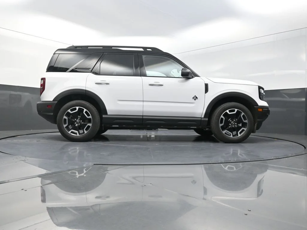 Used 2024 White Ford Outer Banks image 30