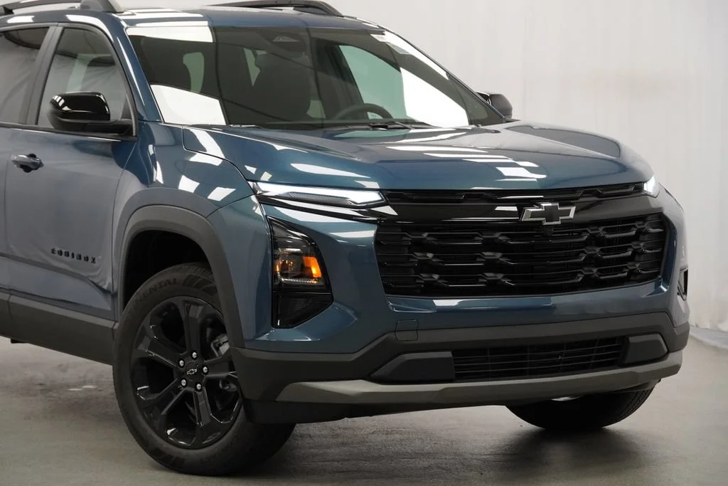 New 2027 Lakeshore Blue Metallic Chevrolet AWD LT image 8