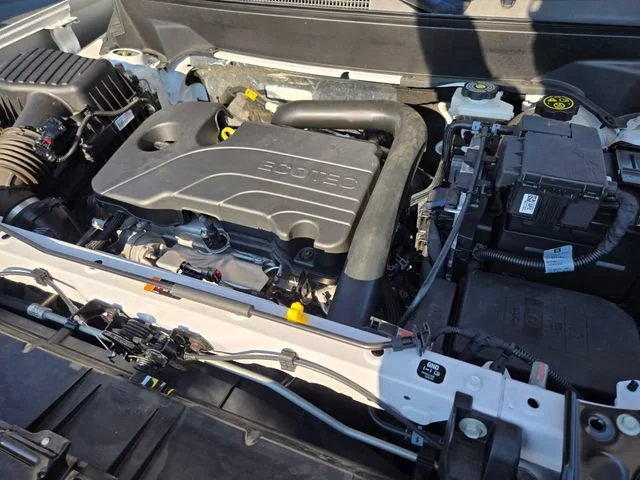 Used 2023 SUMMIT WHITE GMC AT4 image 23