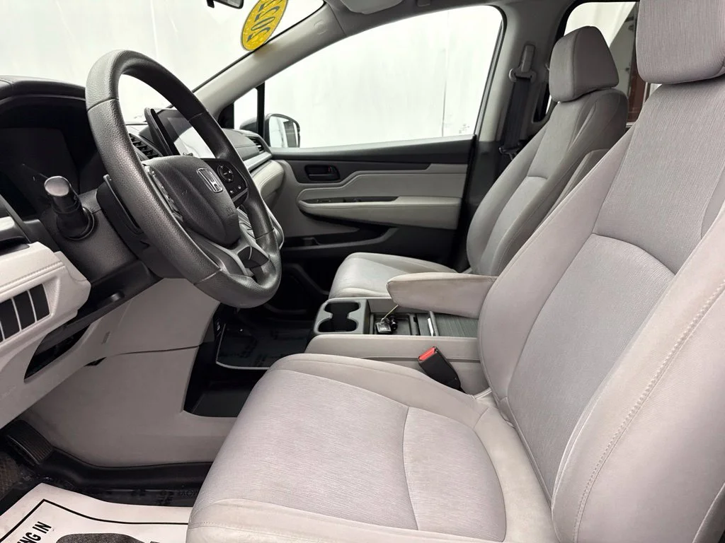 Used 2022 Obsidian Blue Pearl Honda EX image 15