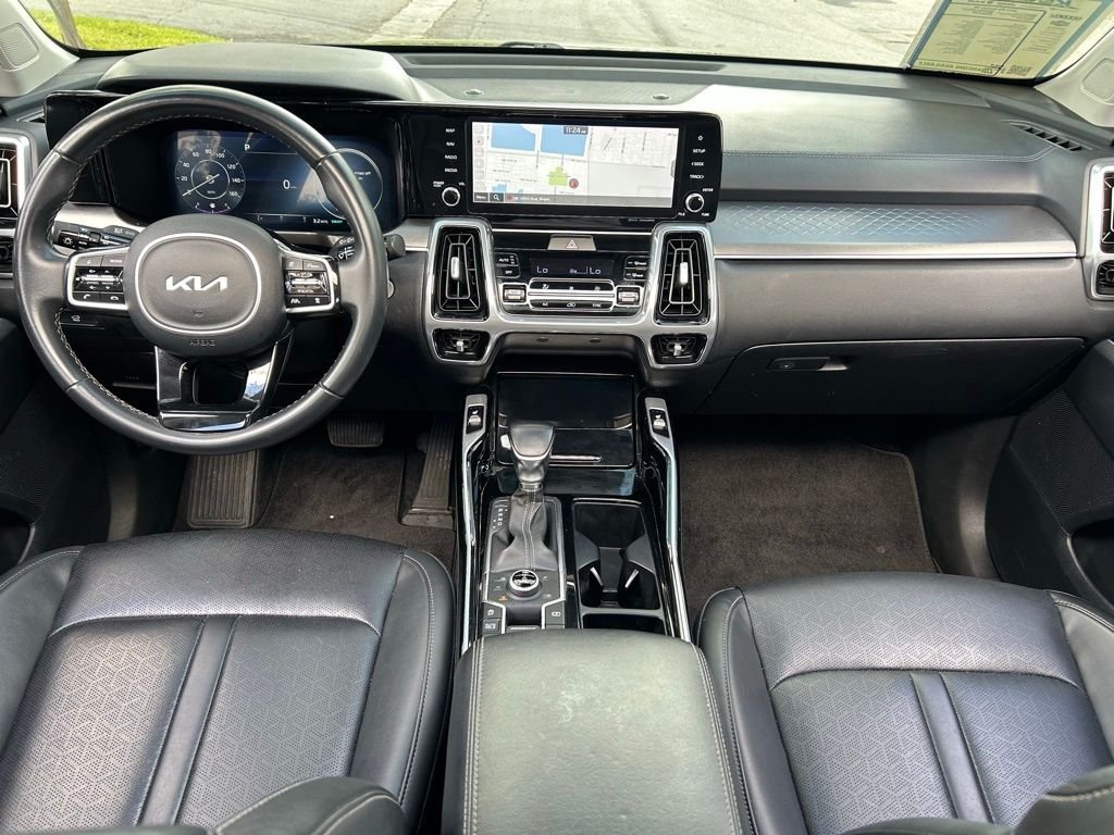 2023 Kia Sorento SX - Photo 11