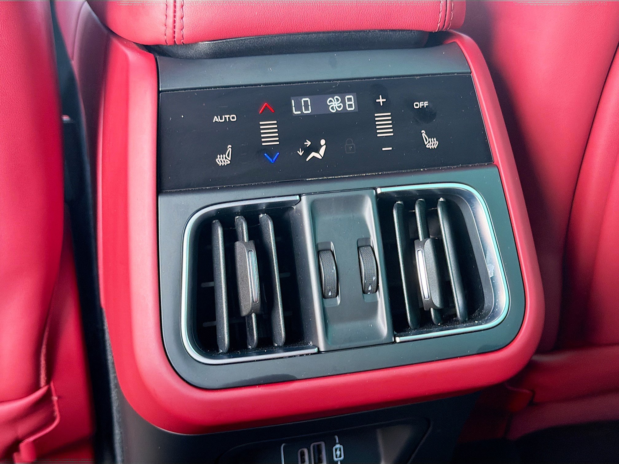 Used 2023 Bianco Maserati Modena image 21