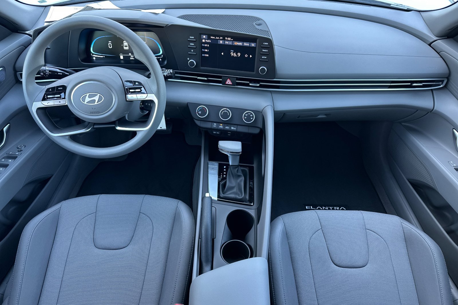 New 2026 Ecotronic Gray Hyundai SE image 32