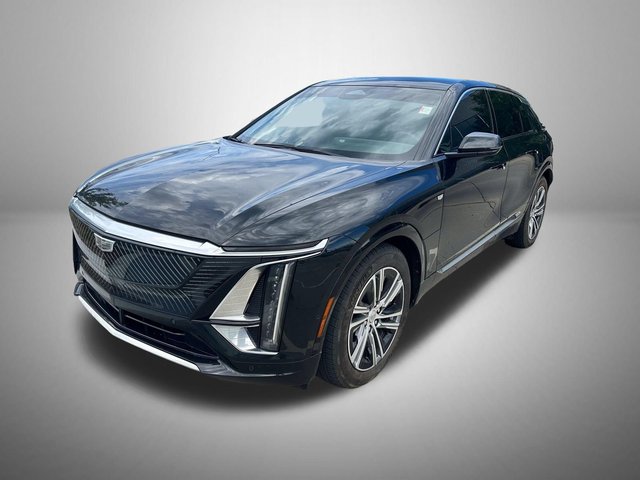 2024 Cadillac LYRIQ Luxury 2