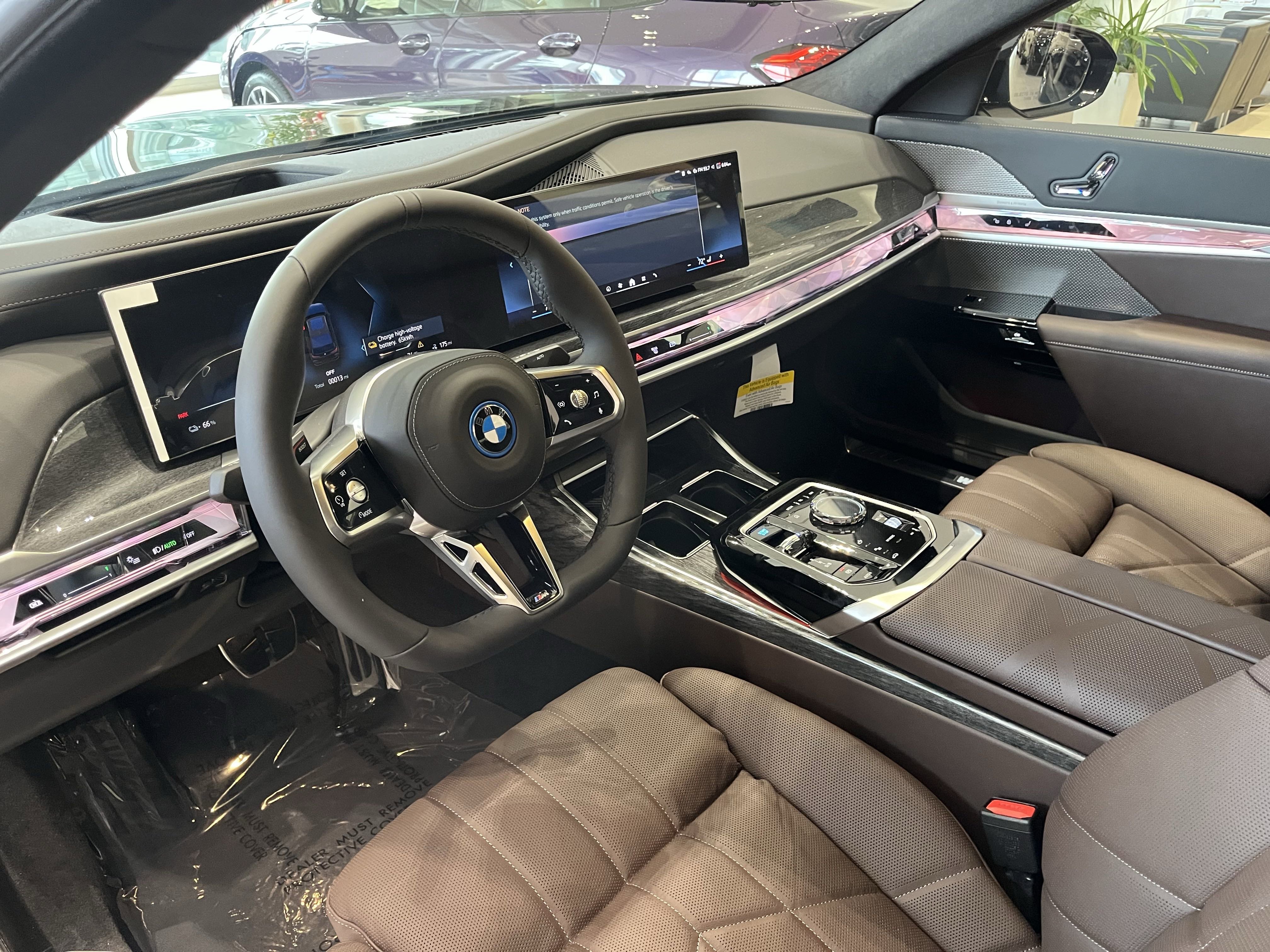 Used 2025 CARBON BLACK META BMW xDrive60 image 11
