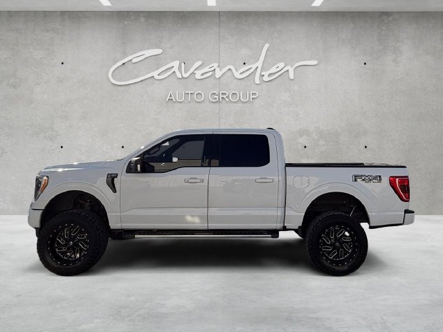Used 2021 White Ford XLT image 13