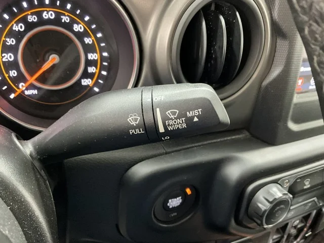 Used 2022  Jeep Willys image 26