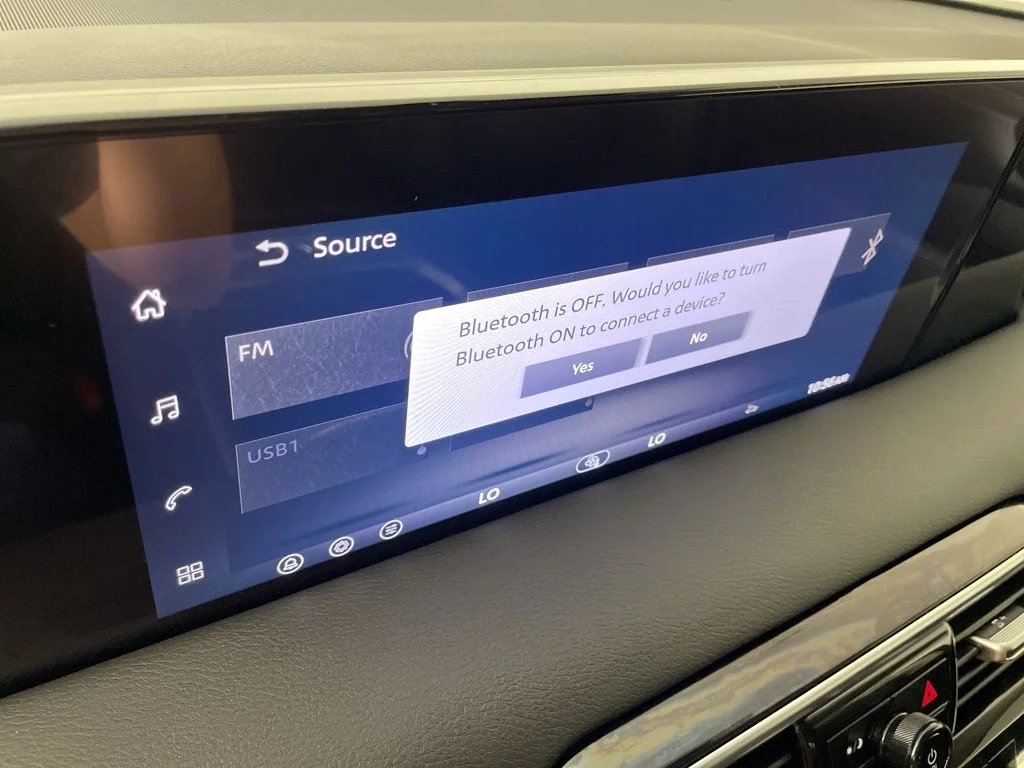 2026 Nissan Armada SV - Photo 27