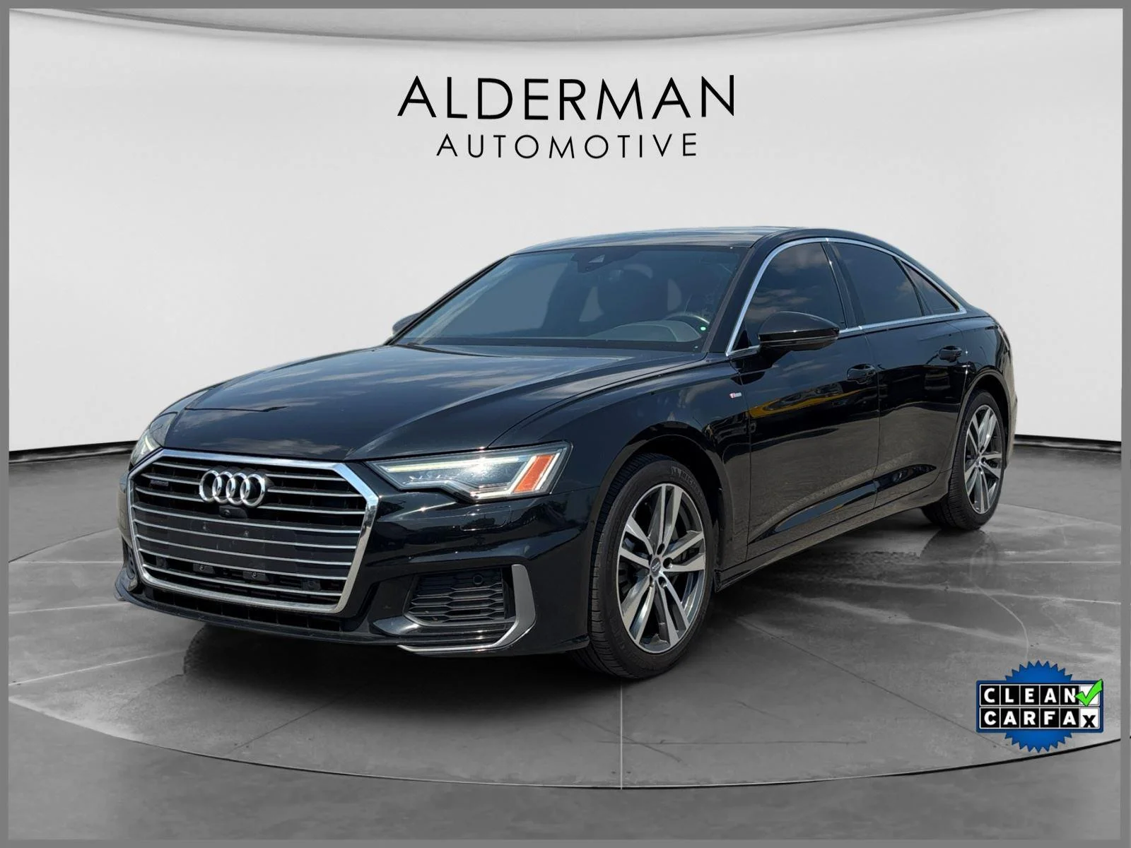 Used 2019 Brilliant Black Audi Premium Plus image 1