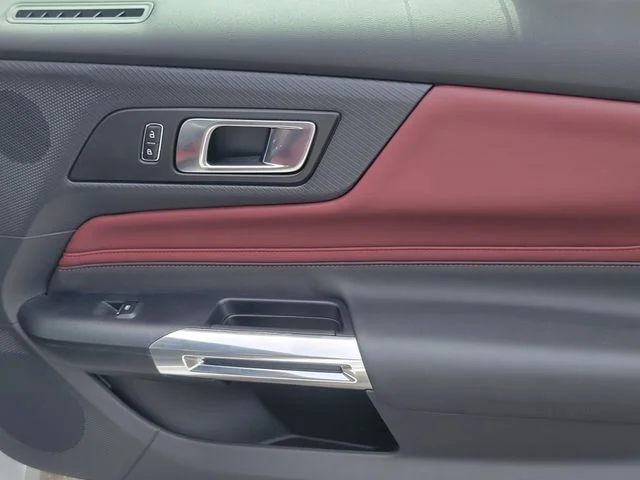 2026 Ford Mustang EcoBoost Premium Fastback - Photo 11