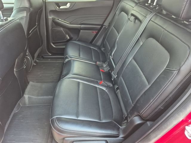 Used 2023 Red Ford Platinum image 18