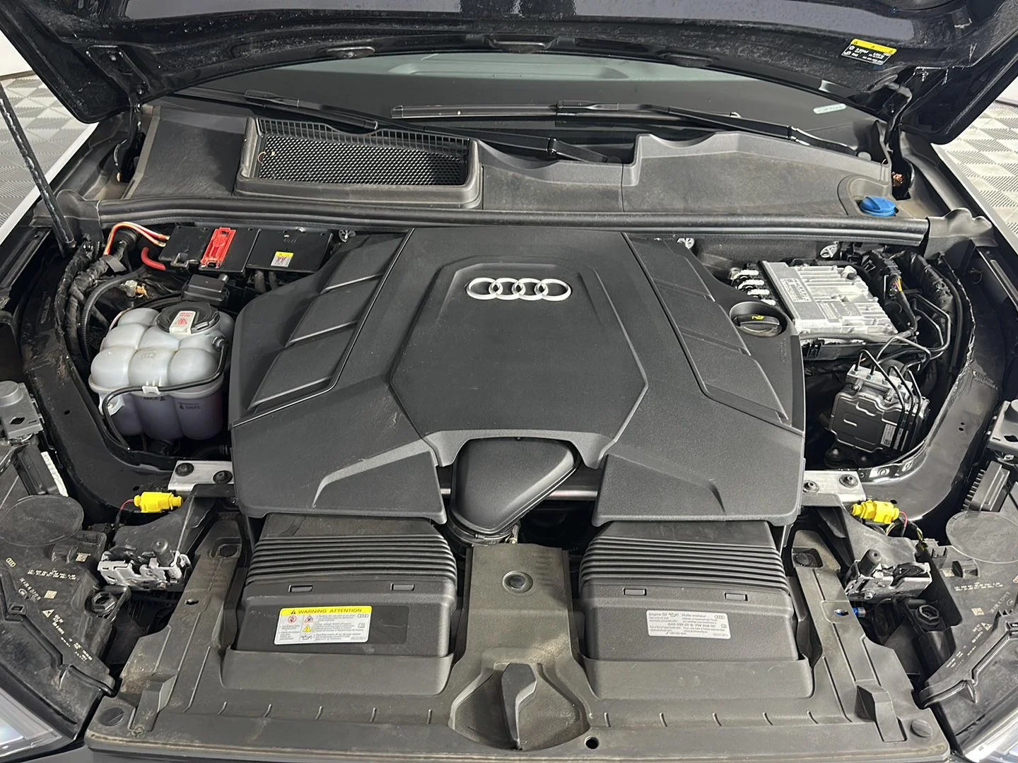 Used 2023 Mythos Black Metallic Audi Premium Plus image 38