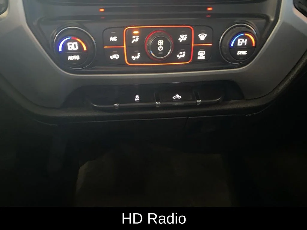 Used 2016 White GMC SLE image 7