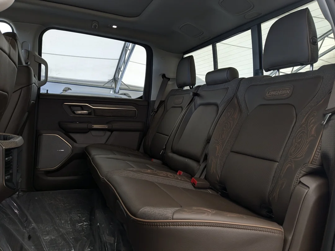 New 2026 Black RAM Tungsten - - 4x4 - 540HP Turbo I6 - Adaptive Cruise Control - Park Assist & More! image 32
