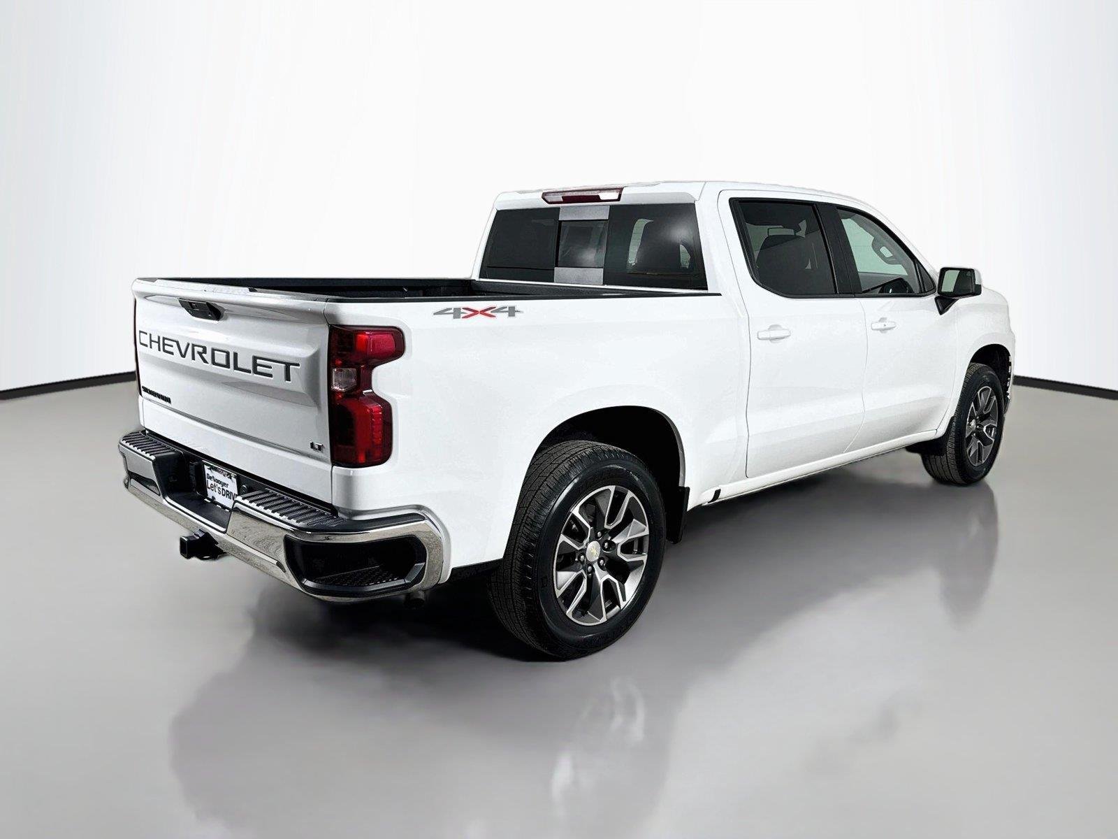 Used 2020 SUMMIT WHITE Chevrolet LT image 12