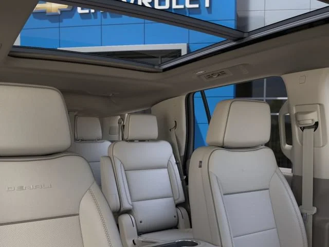 2026 GMC Yukon Denali - Photo 24