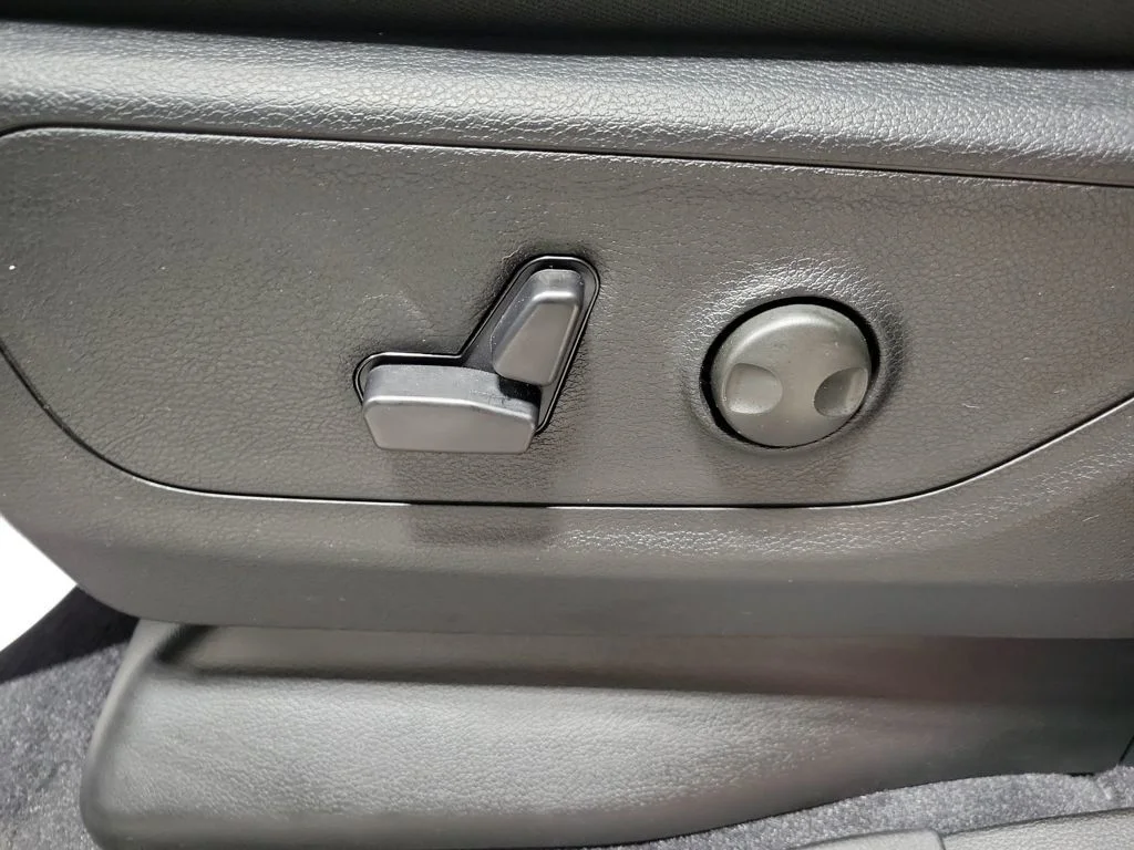 2026 RAM 1500 Big Horn/Lone Star - Photo 10