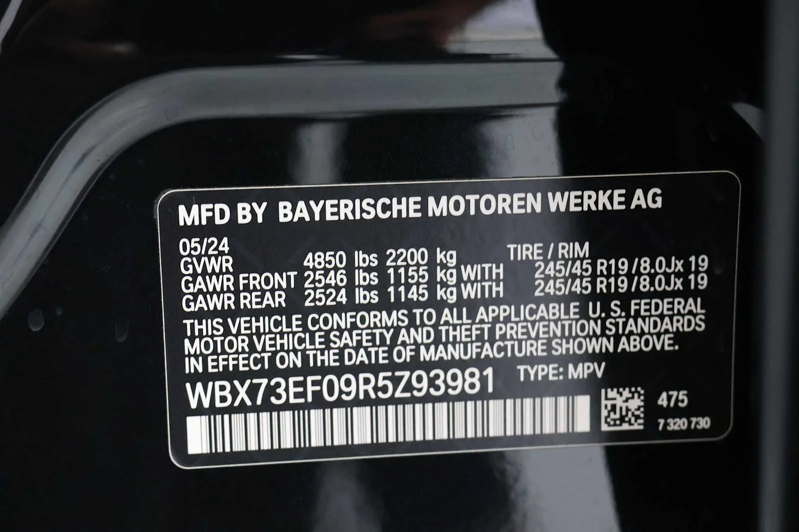 Certified Used 2024 Black Sapphire Metallic BMW xDrive28i image 29