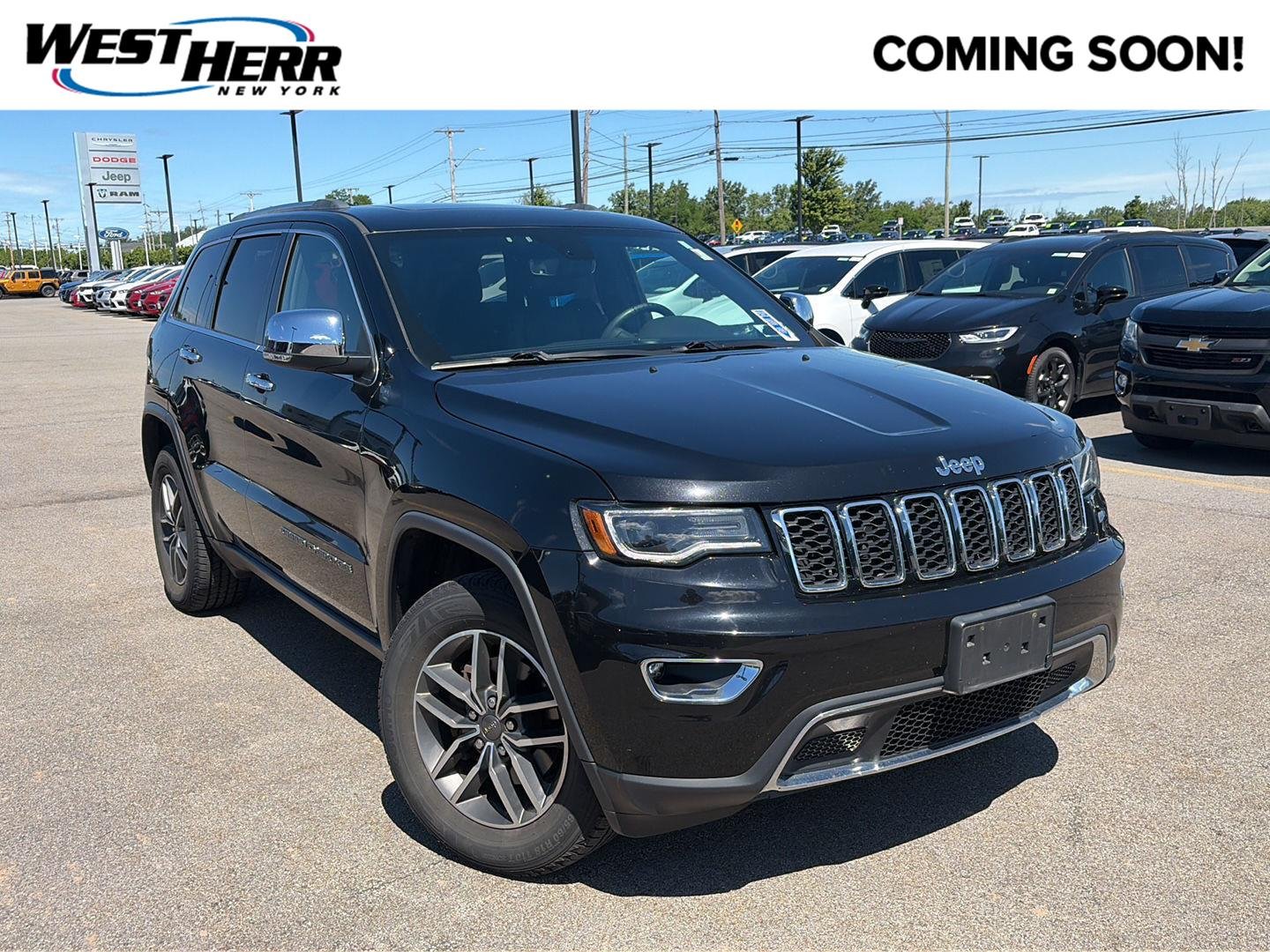 Used 2019 Diamond Black Crystal Pearlcoat Jeep Limited image 1