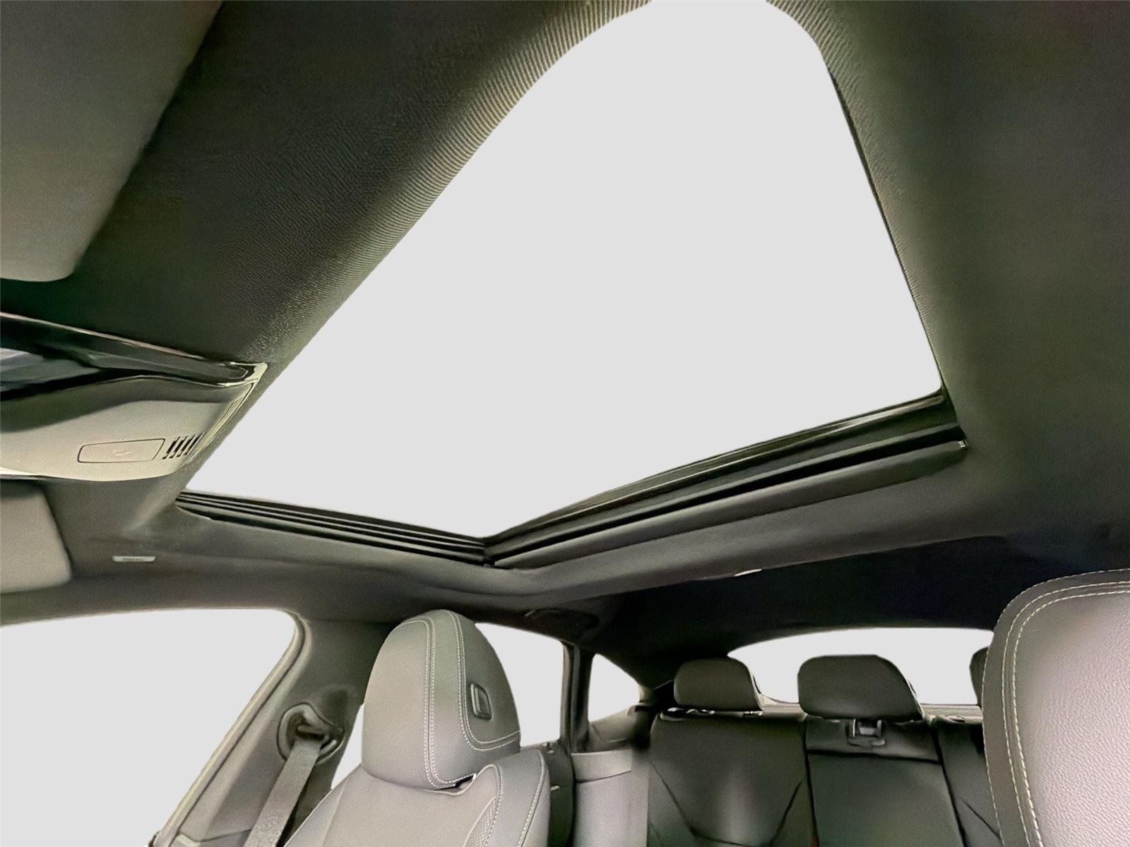 New 2026 Black Sapphire Metallic BMW eDrive40 image 23