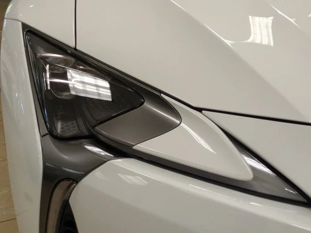 Certified Used 2021 White Lexus 500 image 9