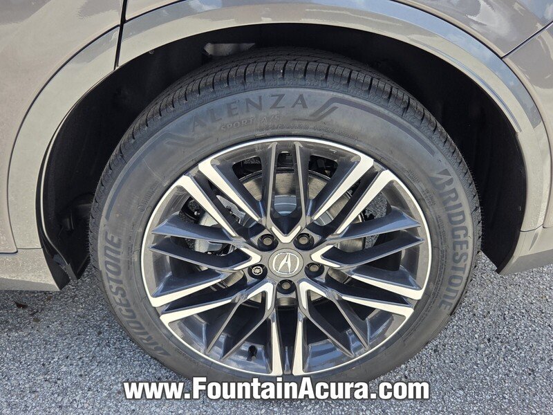 New 2026 Liquid Carbon Metallic Acura W/ADVANCE PACKAGE image 4
