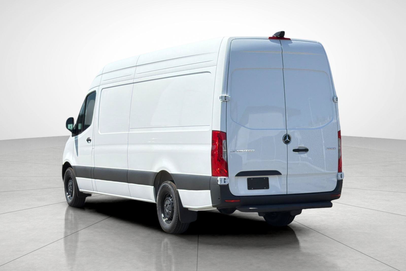 New 2026 Arctic White Mercedes-Benz Cargo 170 WB image 12