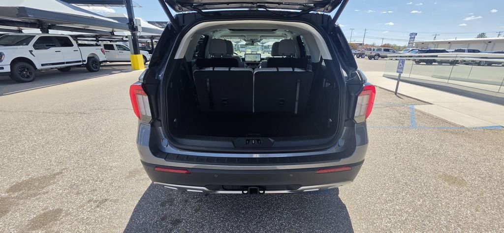 New 2026 Carbonized Gray Metallic Ford Active image 9