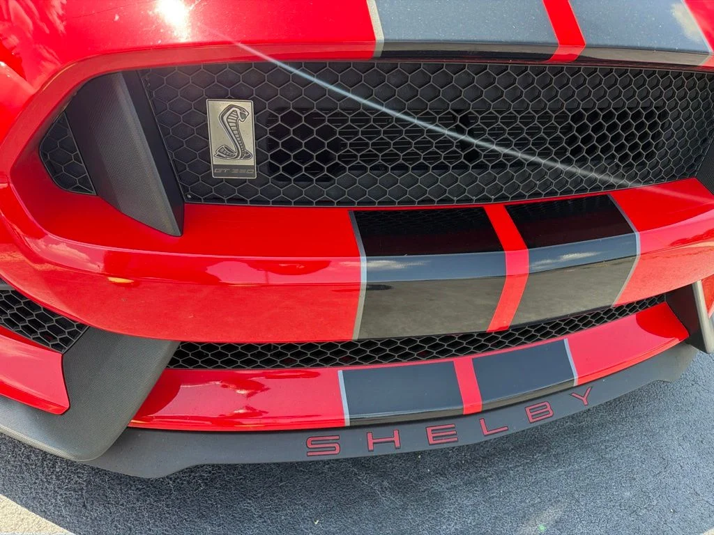 Used 2019 Red Ford Shelby GT350 image 2