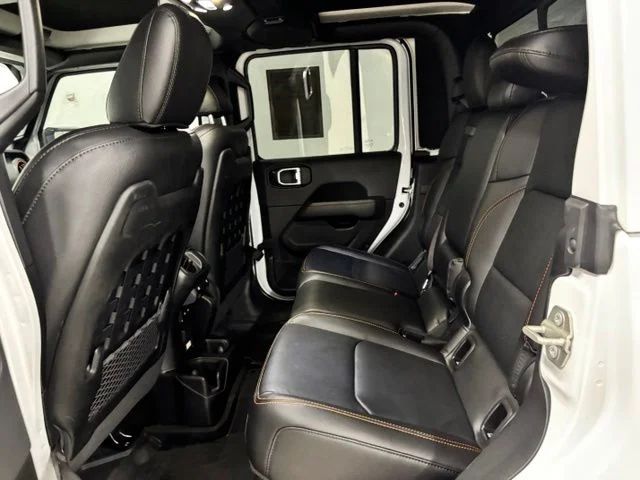 Used 2023 White Jeep Mojave image 18