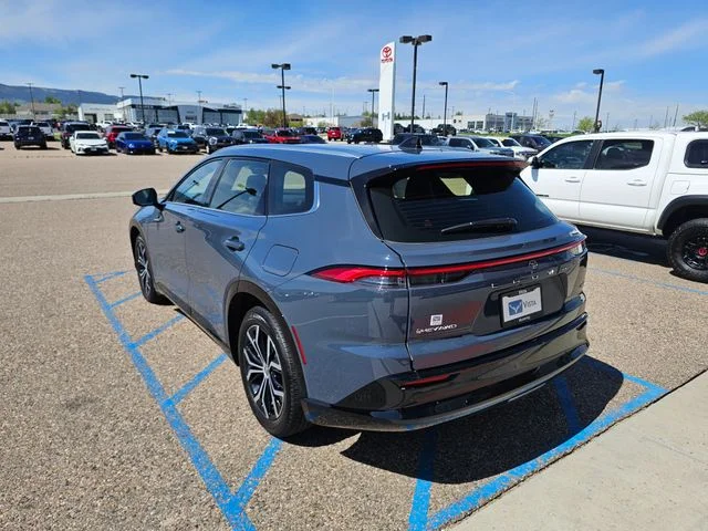 Used 2025 Cloud Toyota XLE image 8