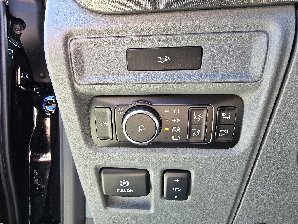 New 2026 Agate Black Metallic Ford Lariat® image 14