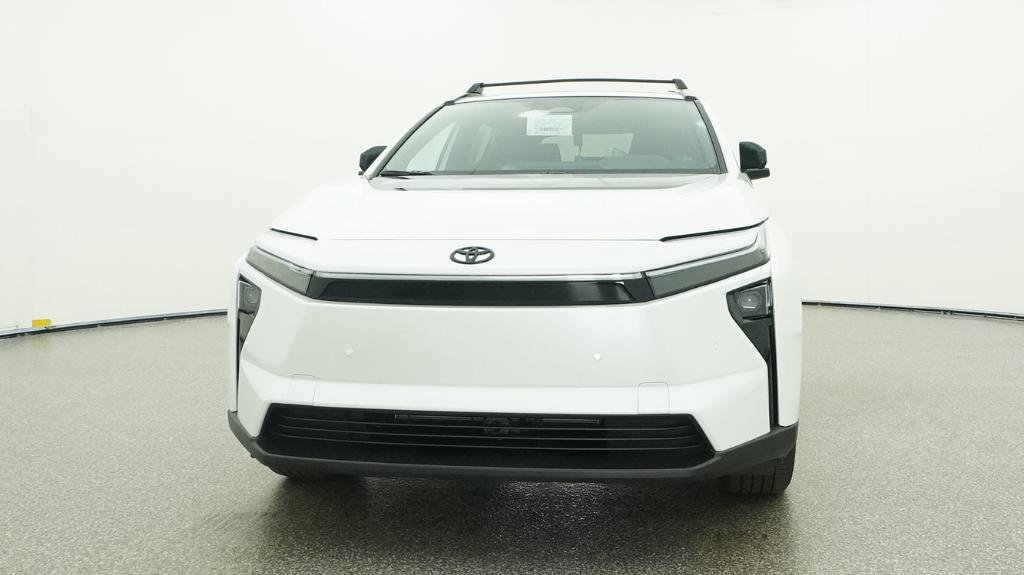New 2026 Wind Chill Pearl Toyota XLE image 45
