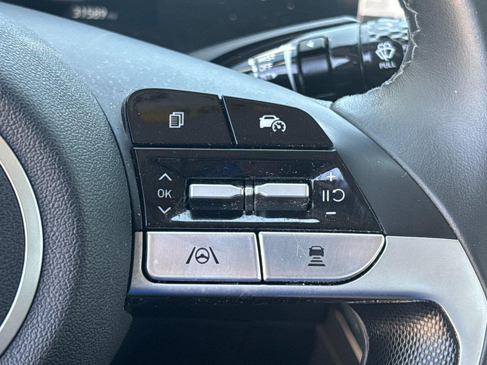 Used 2025 Ecotronic Gray Hyundai SEL Convenience image 20