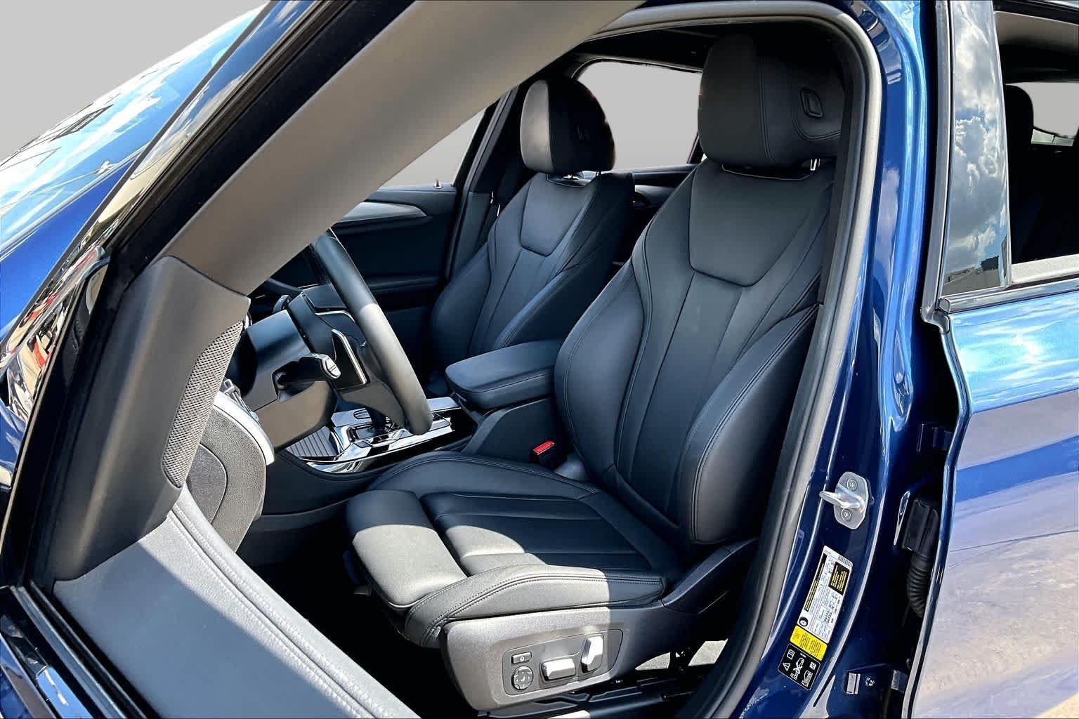 Used 2019 Phytonic Blue Metallic BMW M40i image 8