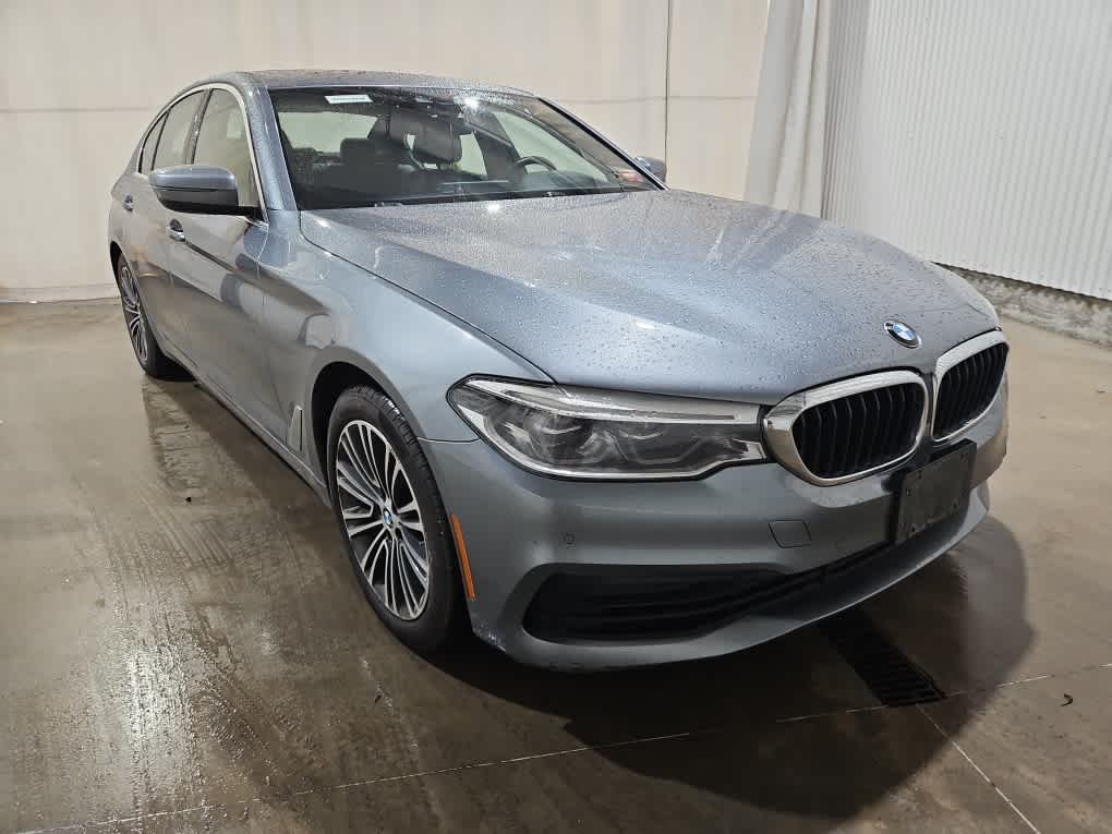 Used 2019 Bluestone Metallic BMW 540i xDrive image 5