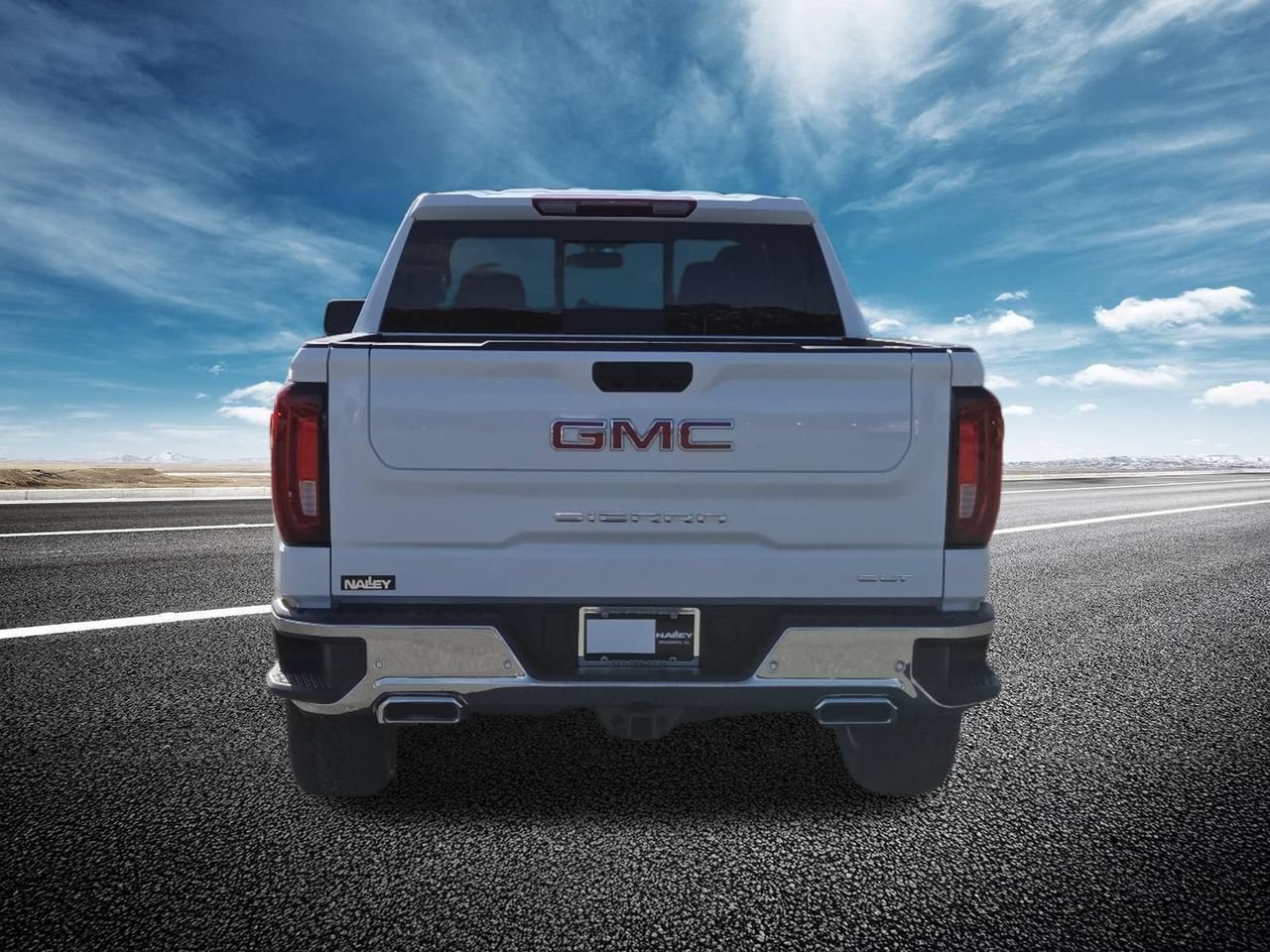 2026 GMC Sierra 1500 SLT - Photo 20