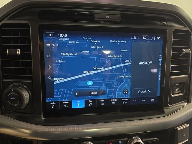 Certified Used 2025  Ford Lariat image 19