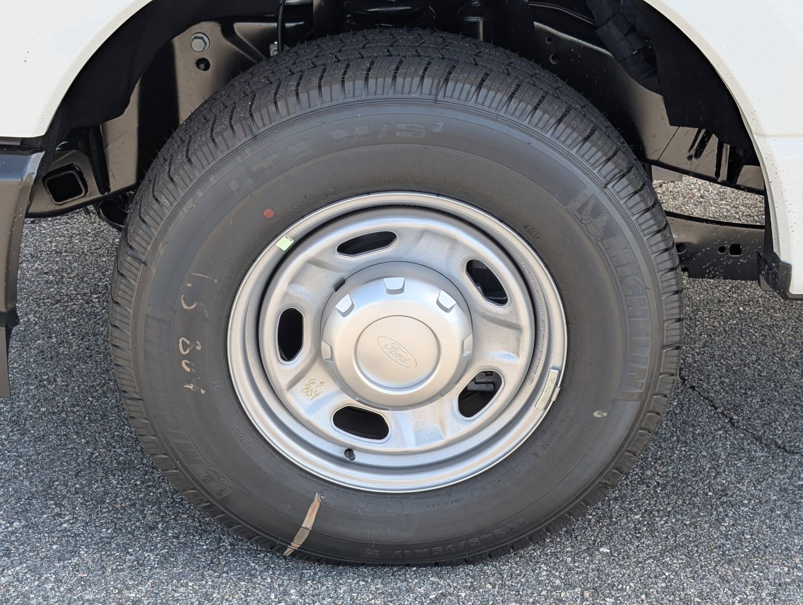2026 Ford F-350 Super Duty XL - Photo 13
