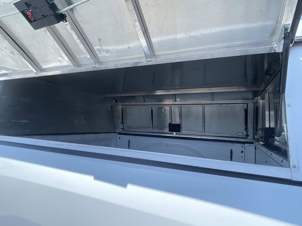 Used 2024 White Ram Tradesman image 6
