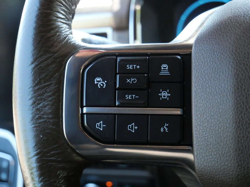 Certified Used 2021 Gray Ford King Ranch image 22