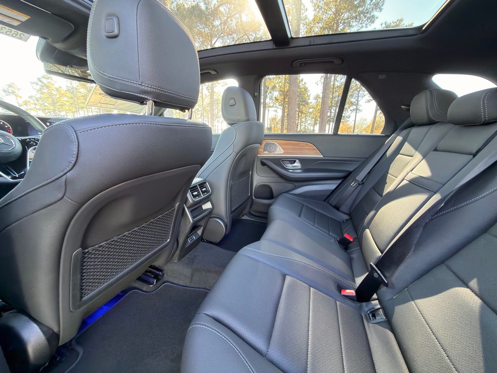 New 2026 Obsidian Black Metallic Mercedes-Benz GLE 350 image 15