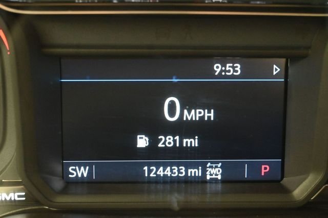 Used 2020 Black GMC Elevation image 27