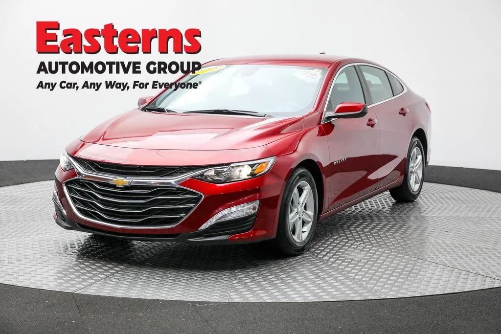 Used 2024 Red Chevrolet LT image 1