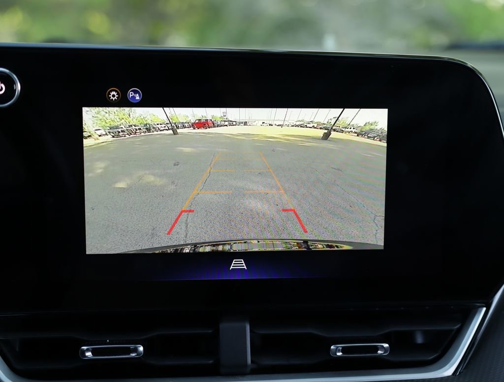 Used 2025 Mosaic Black Metallic Chevrolet LT image 18